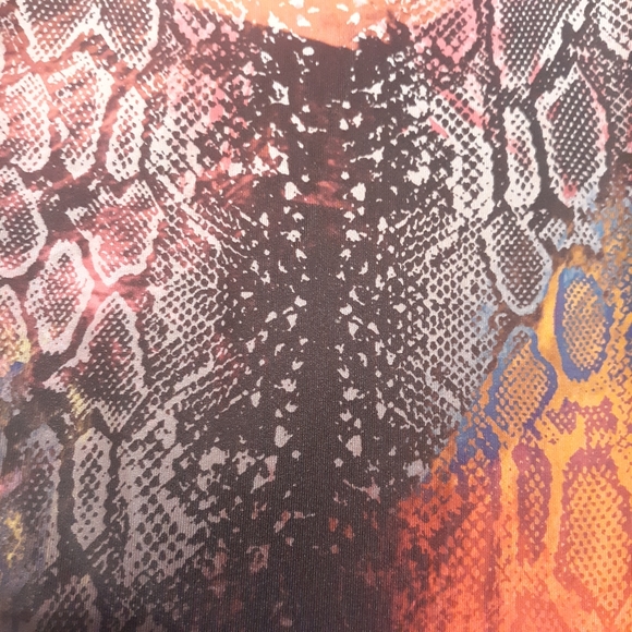 Waist Gang Society by Ann Chery Multicolor Animal Printed Leggings One Size - Picture 3 of 6